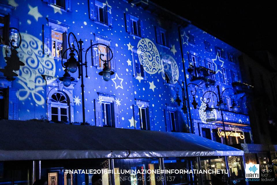 Proiezione Natalizia